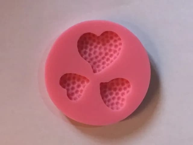 ECT 1353 Dotted hearts mold