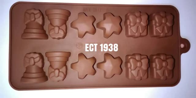 ECT 1938 Christmas chocolate mold