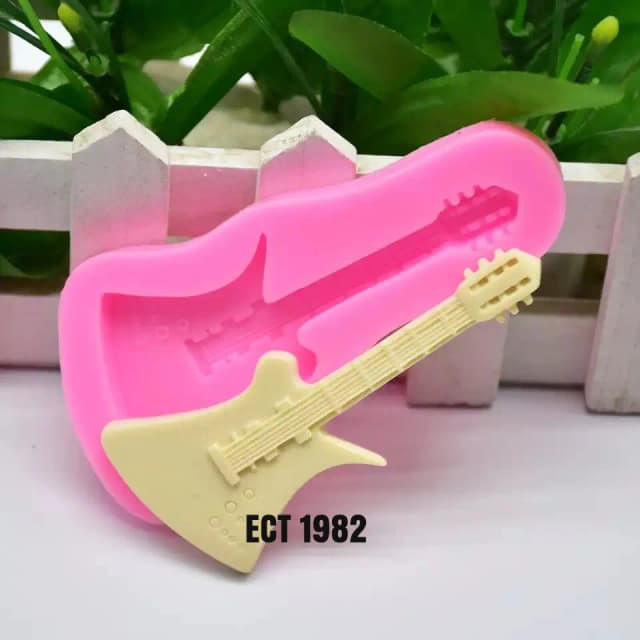 ECT 1982 Guitar mold